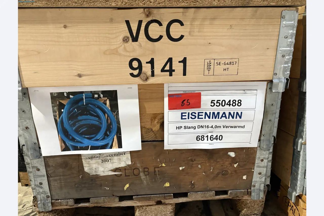 Sprzęt do produkcji samochodów-30