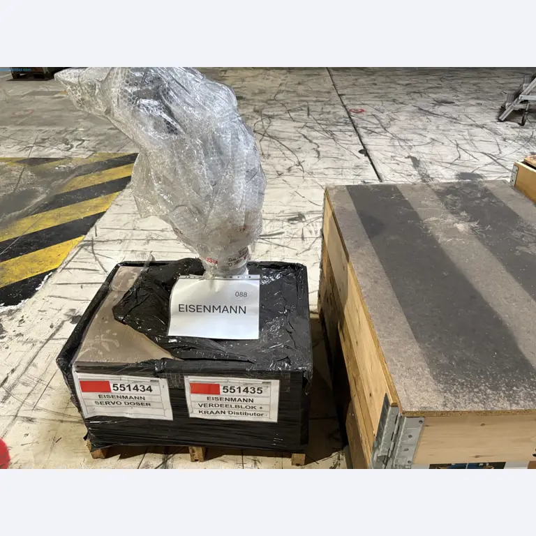 Sprzęt do produkcji samochodów-31