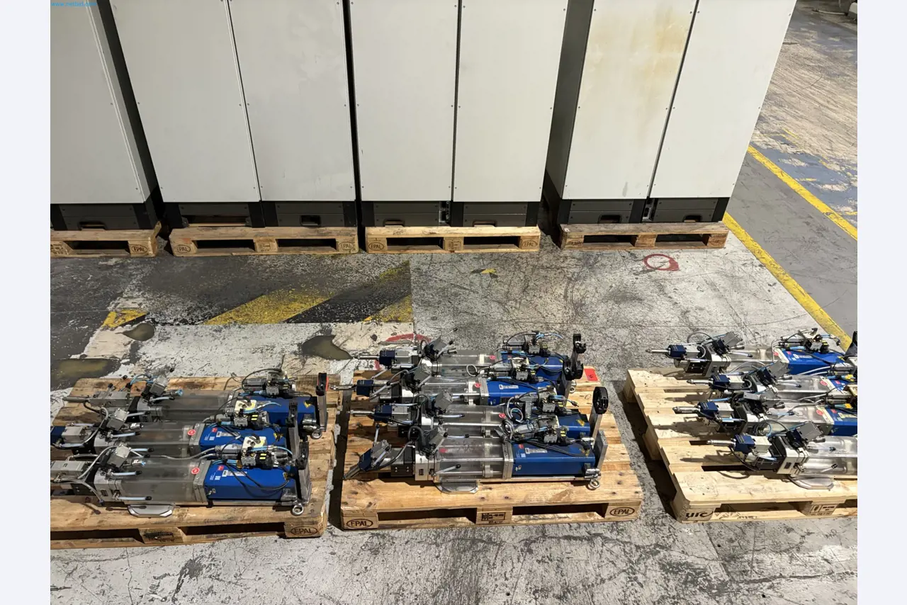 Sprzęt do produkcji samochodów-36