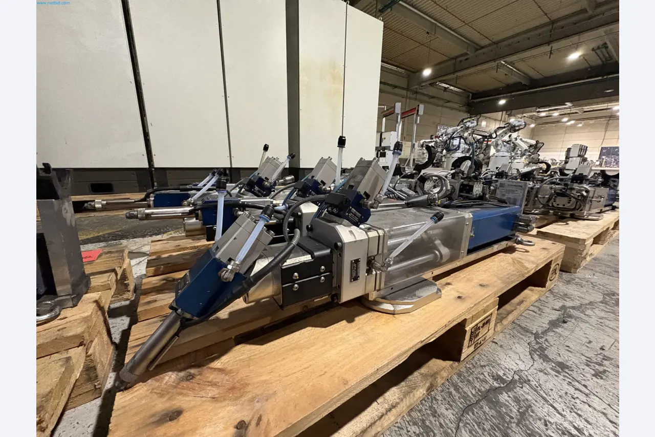 Sprzęt do produkcji samochodów-39