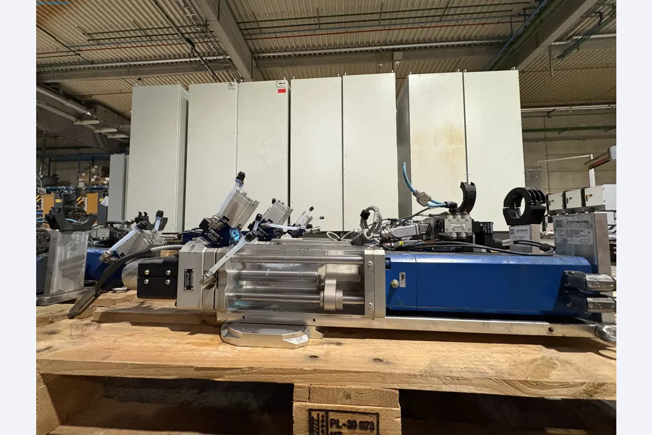 Sprzęt do produkcji samochodów-3