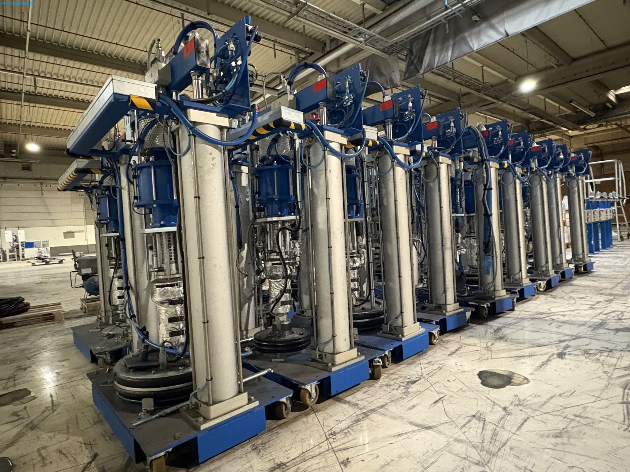 Sprzęt do produkcji samochodów-6