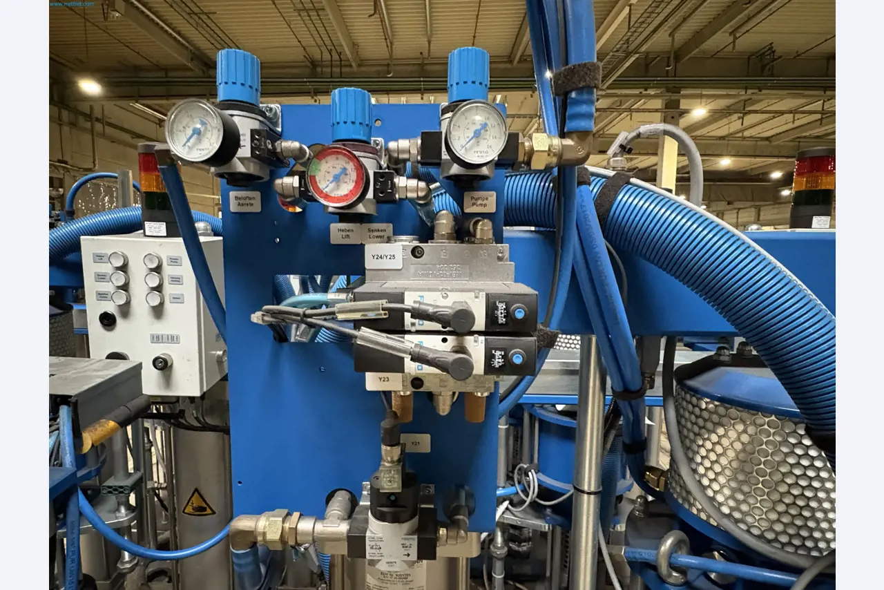 Sprzęt do produkcji samochodów-7