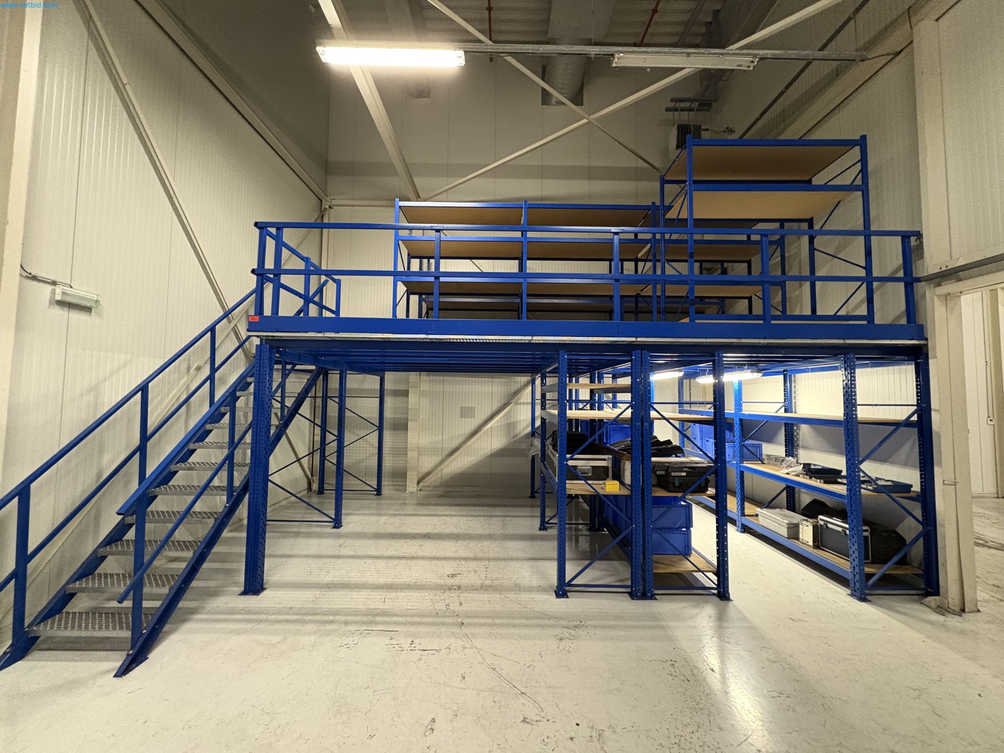 Sprzęt do produkcji samochodów-2