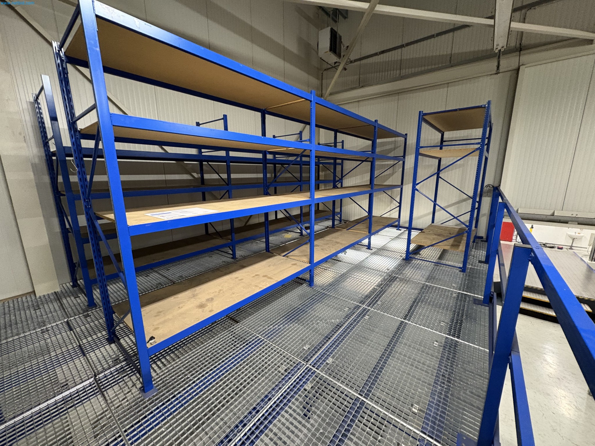 Sprzęt do produkcji samochodów-4