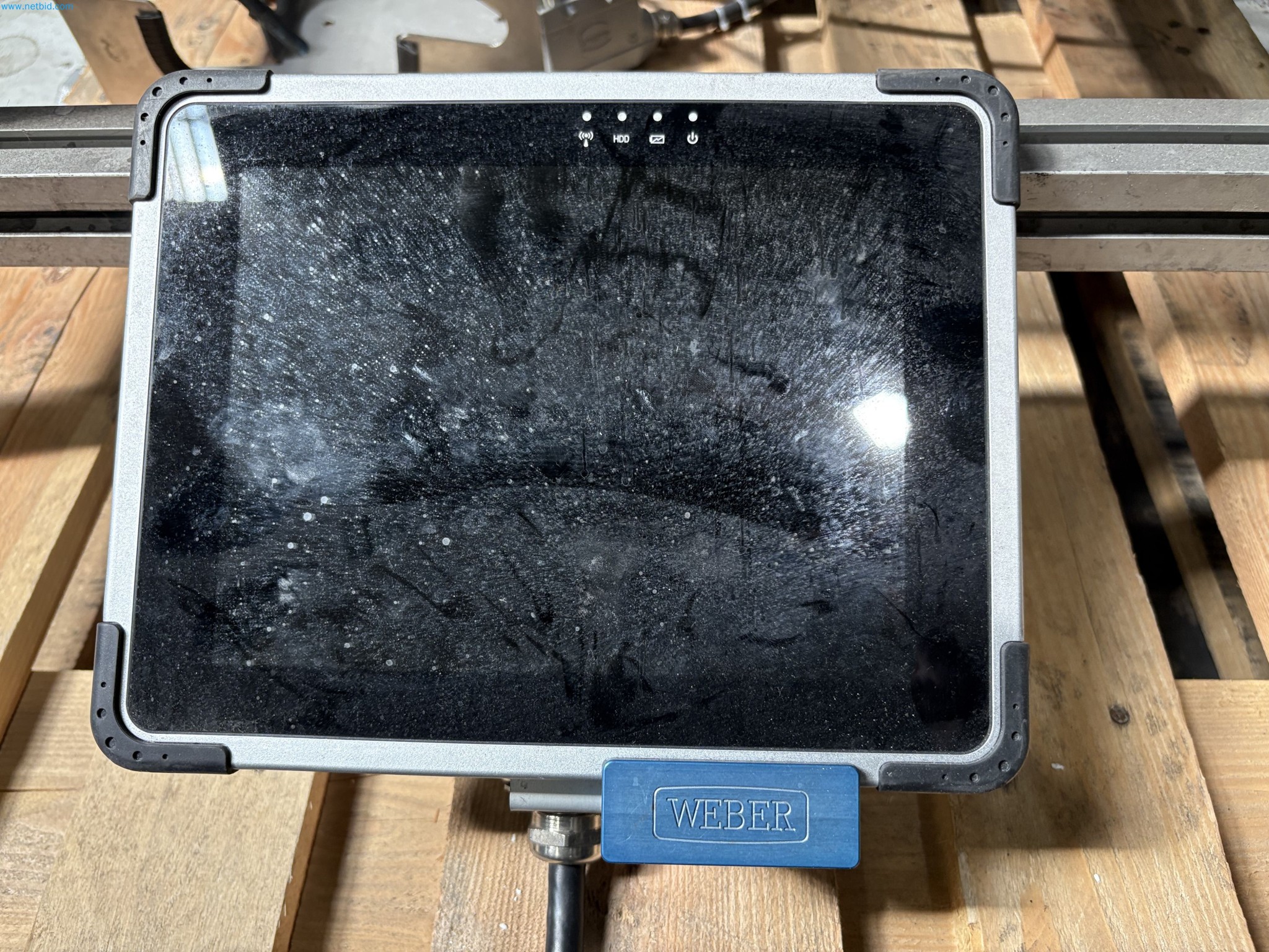 Sprzęt do produkcji samochodów-4