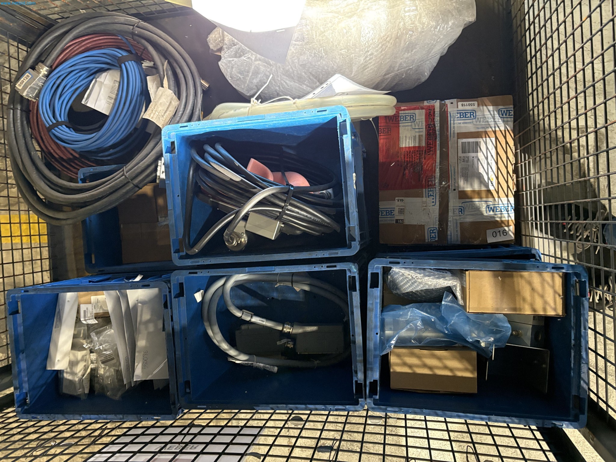 Sprzęt do produkcji samochodów-3