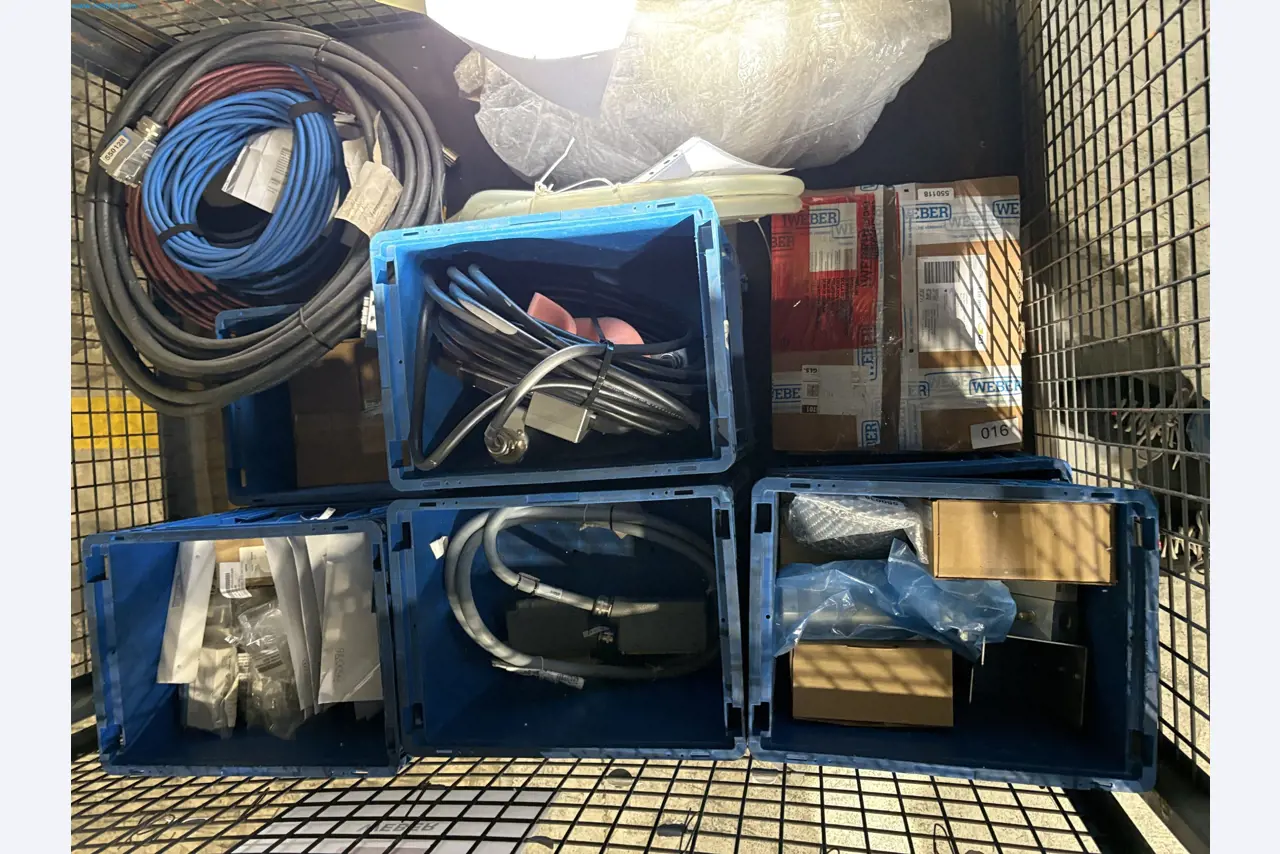 Sprzęt do produkcji samochodów-3