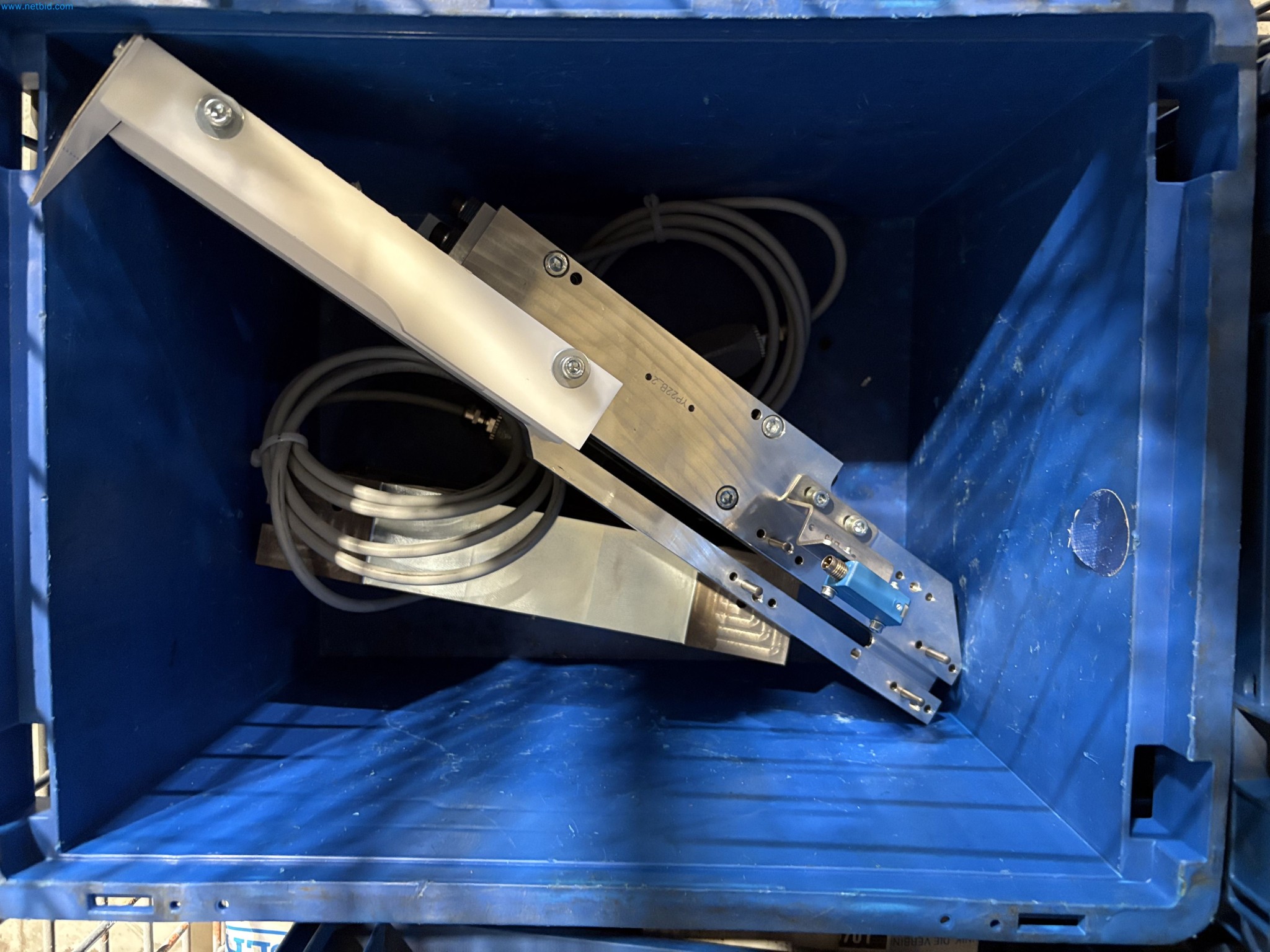 Sprzęt do produkcji samochodów-7