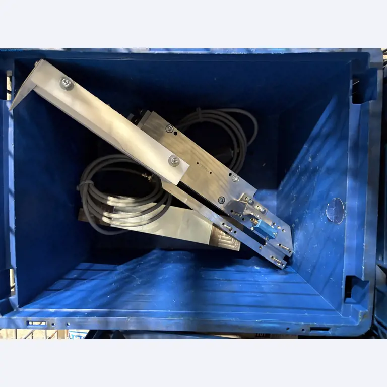 Sprzęt do produkcji samochodów-7