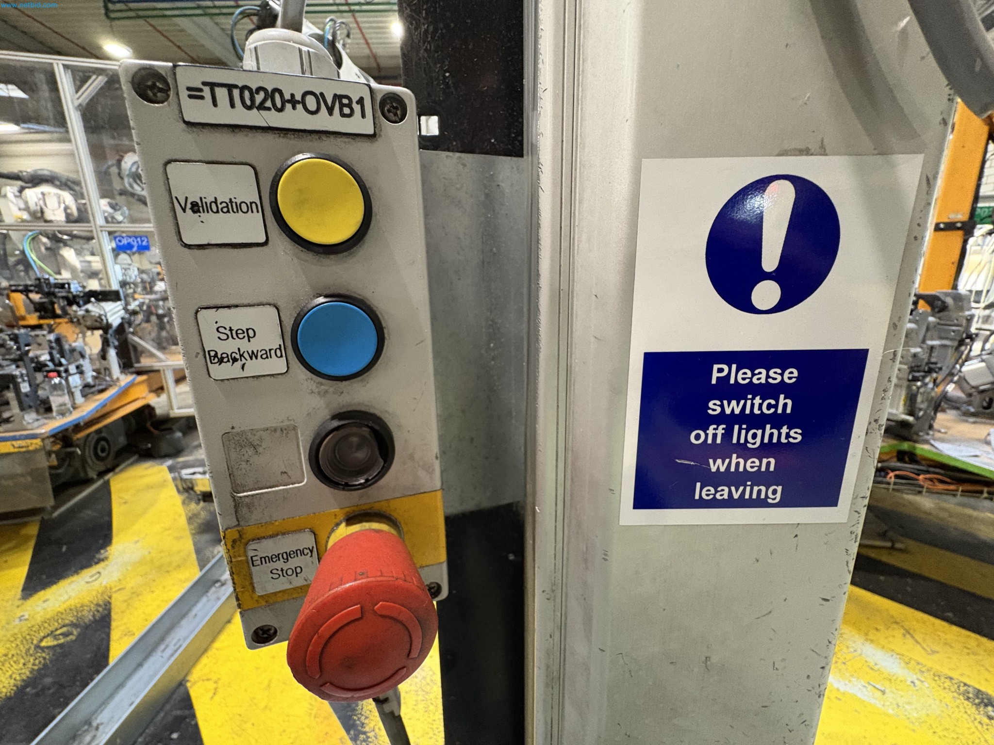 Sprzęt do produkcji samochodów-14