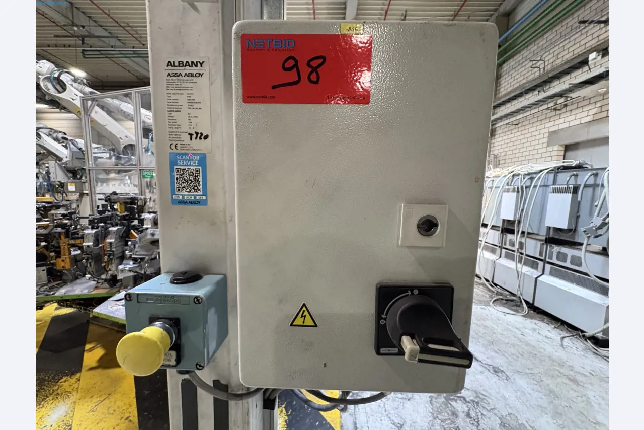 Sprzęt do produkcji samochodów-15