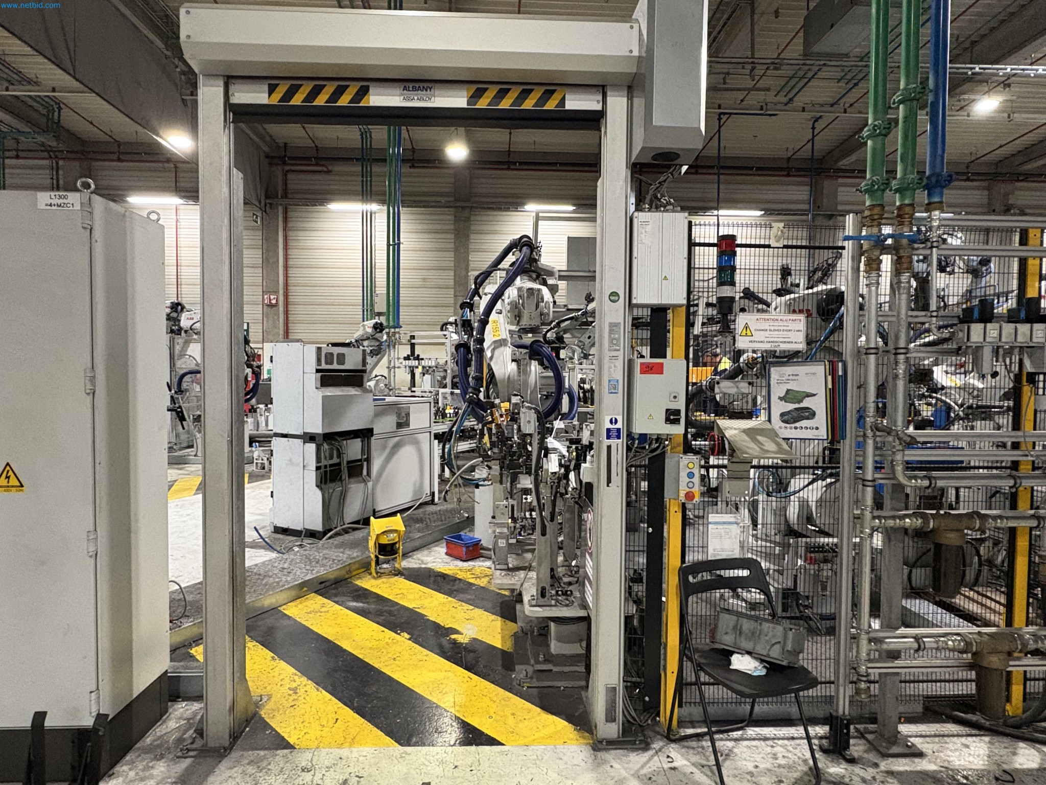 Sprzęt do produkcji samochodów-2