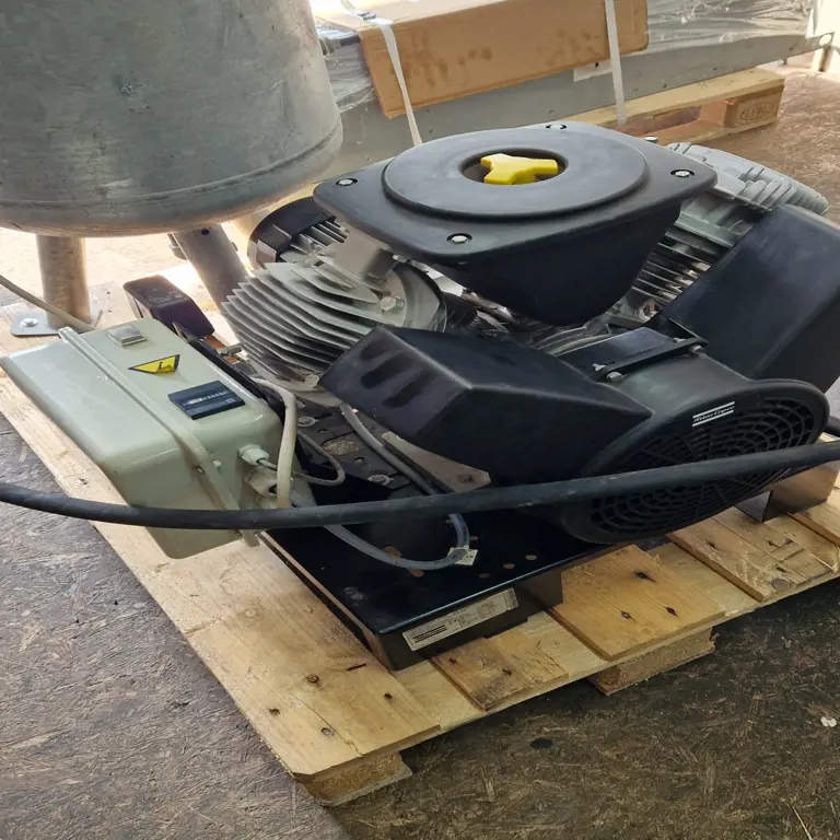 A-K11 Industriekolbenkompressor Atlas Copco LT 5-15 UV BM