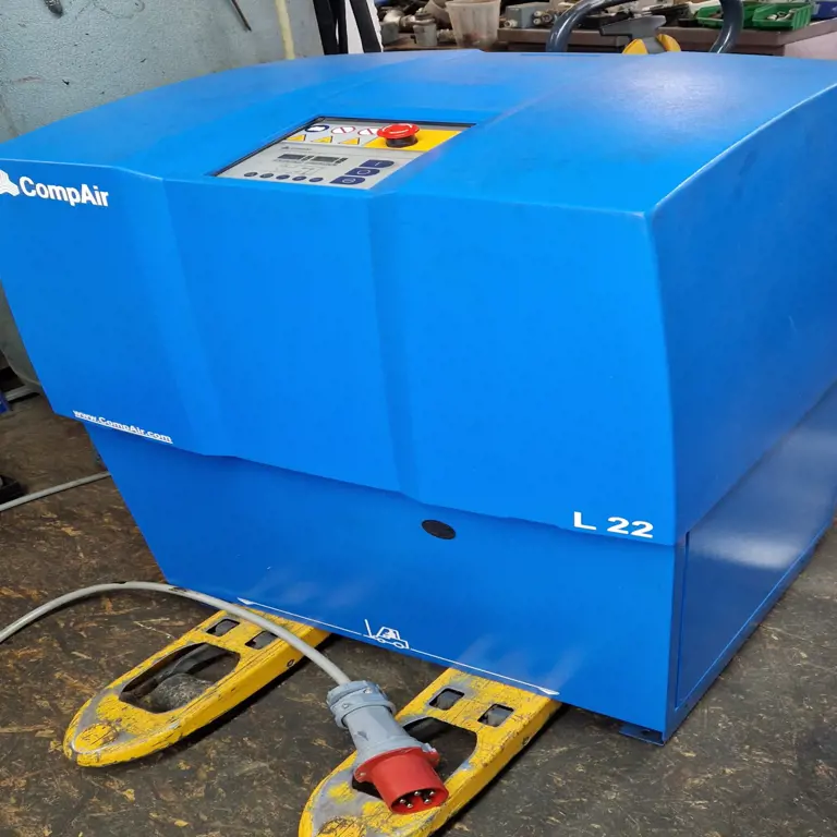 A-K13 Schraubenkompressor Compair L 22-10