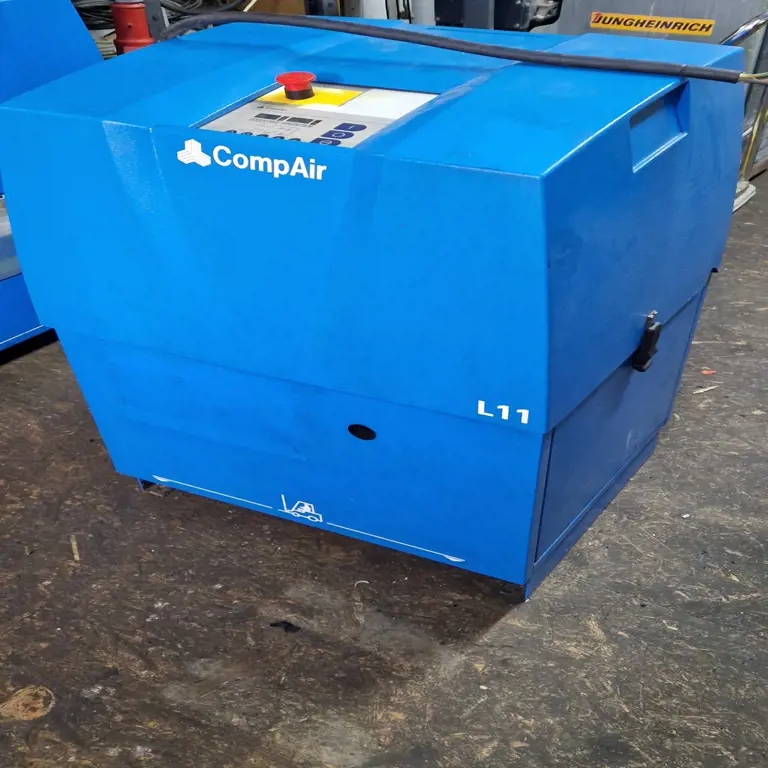 A-K14 Schraubenkompressor Compair L 11-10