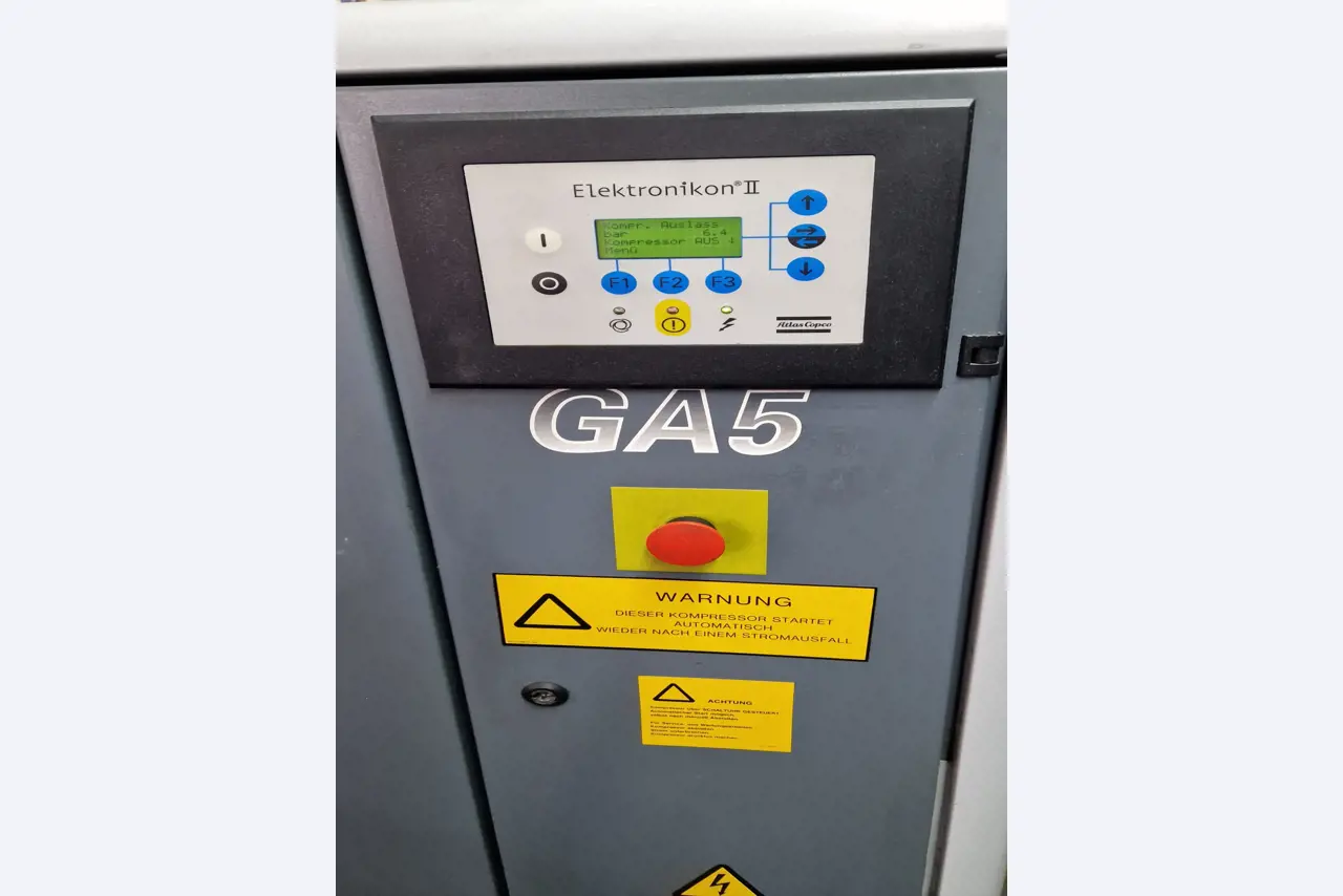 Dobrze utrzymane sprężarki, osuszacze chłodnicze i akcesoria z magazynu-8