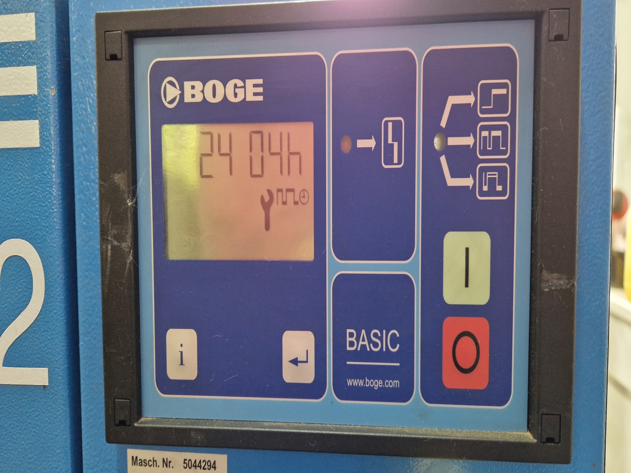 Dobrze utrzymane sprężarki, osuszacze chłodnicze i akcesoria z magazynu-6