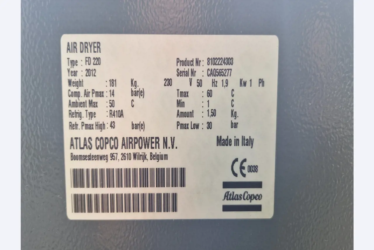 Dobrze utrzymane sprężarki, osuszacze chłodnicze i akcesoria z magazynu-2