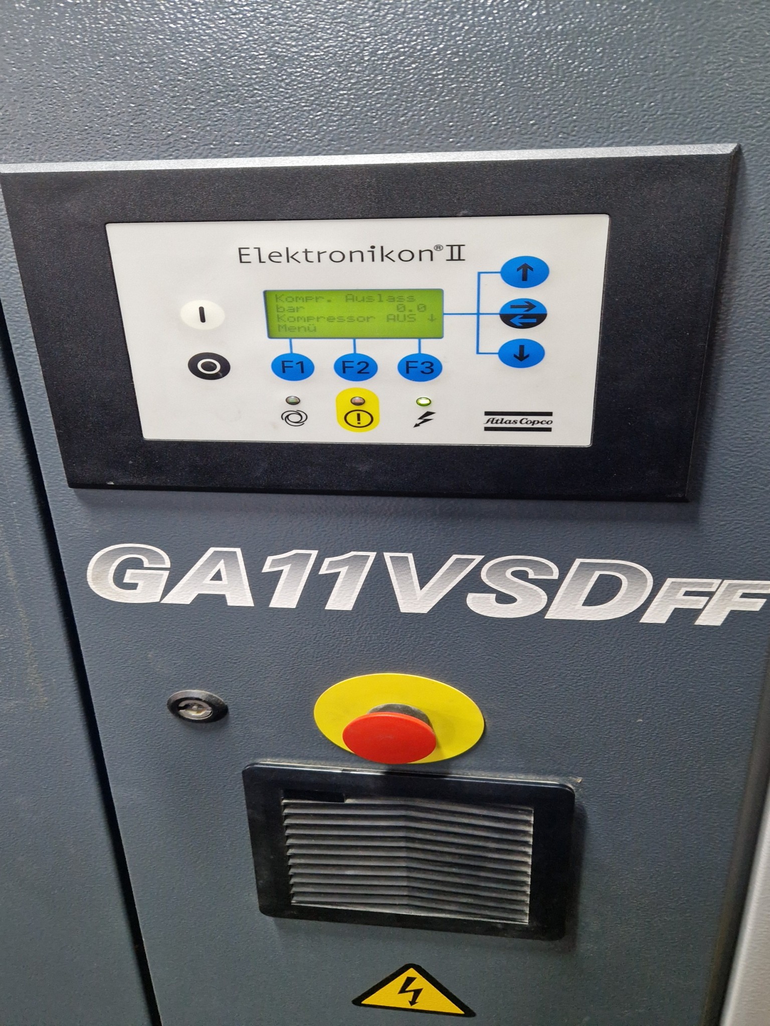 Dobro vzdrževani kompresorji, hladilni sušilniki in dodatna oprema na zalogi-3