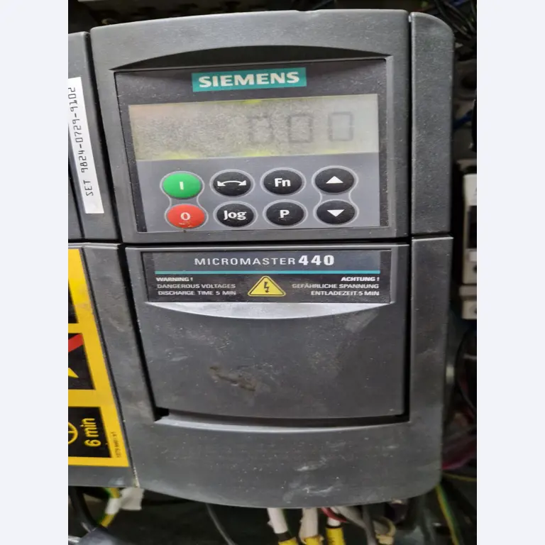 Dobro vzdrževani kompresorji, hladilni sušilniki in dodatna oprema na zalogi-6