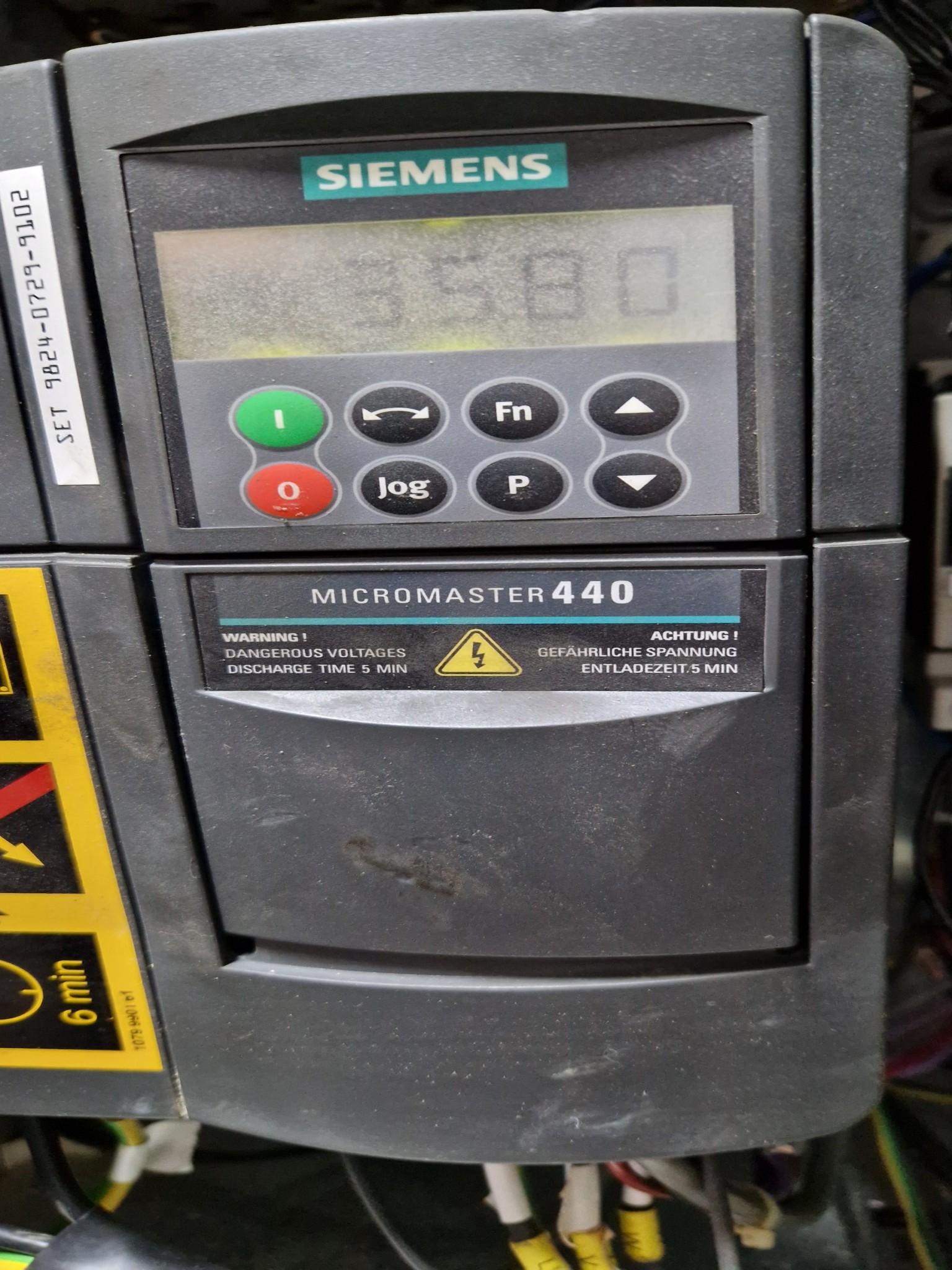 Dobro vzdrževani kompresorji, hladilni sušilniki in dodatna oprema na zalogi-7