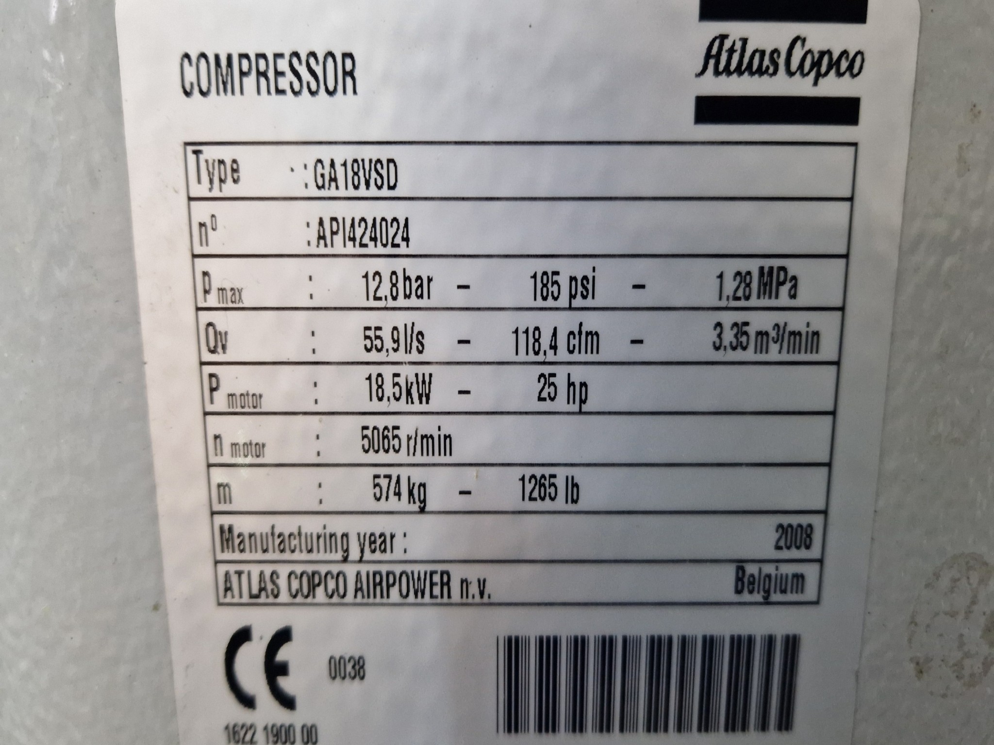 Dobrze utrzymane sprężarki, osuszacze chłodnicze i akcesoria z magazynu-2