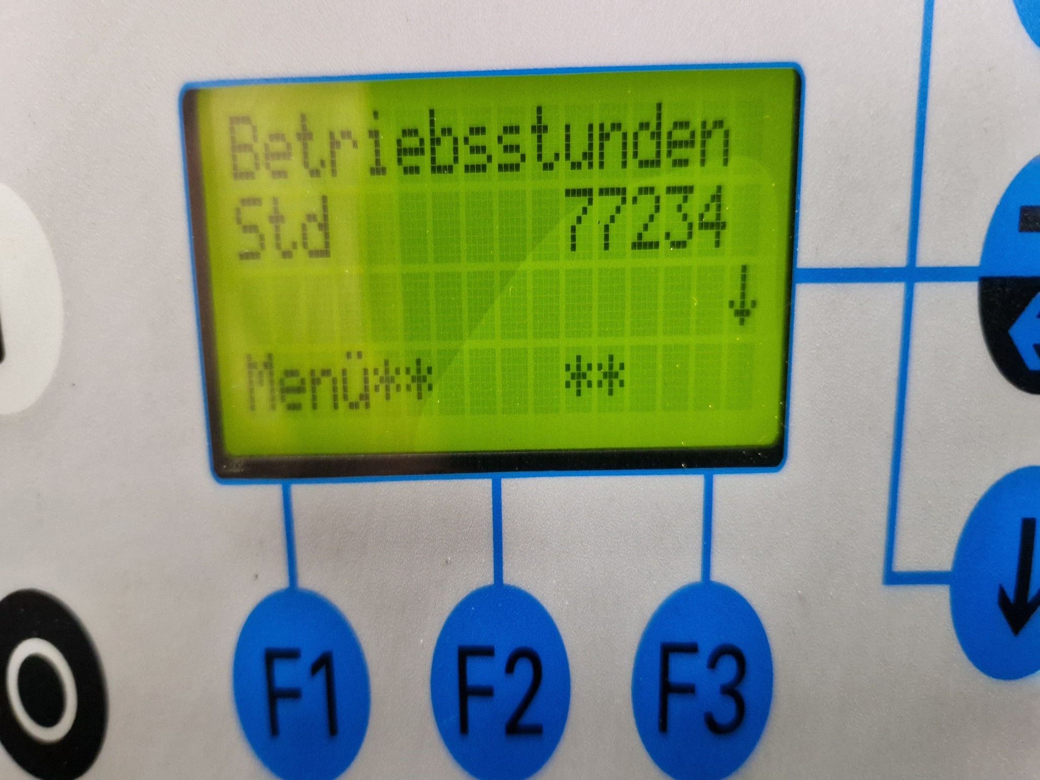Dobrze utrzymane sprężarki, osuszacze chłodnicze i akcesoria z magazynu-3