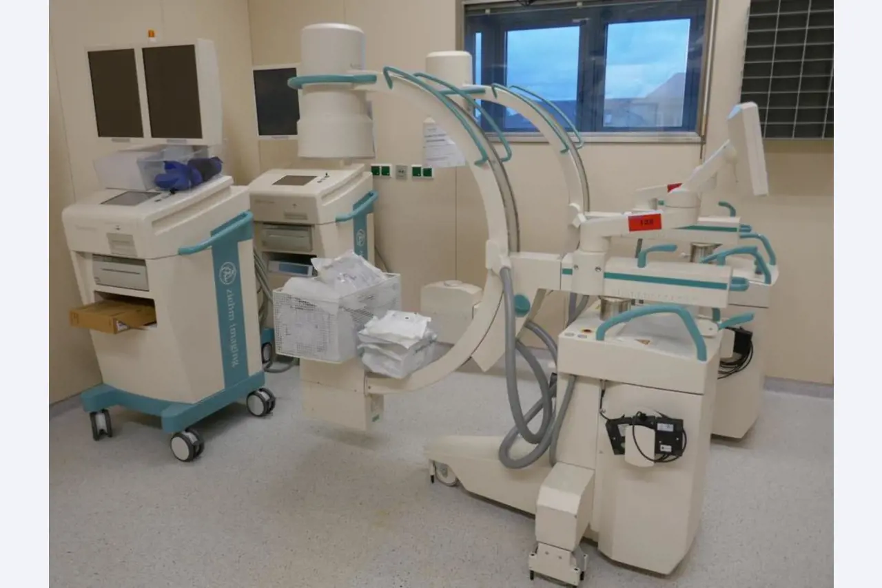 Medical technical devices, equipment and furniture of a hospital-1