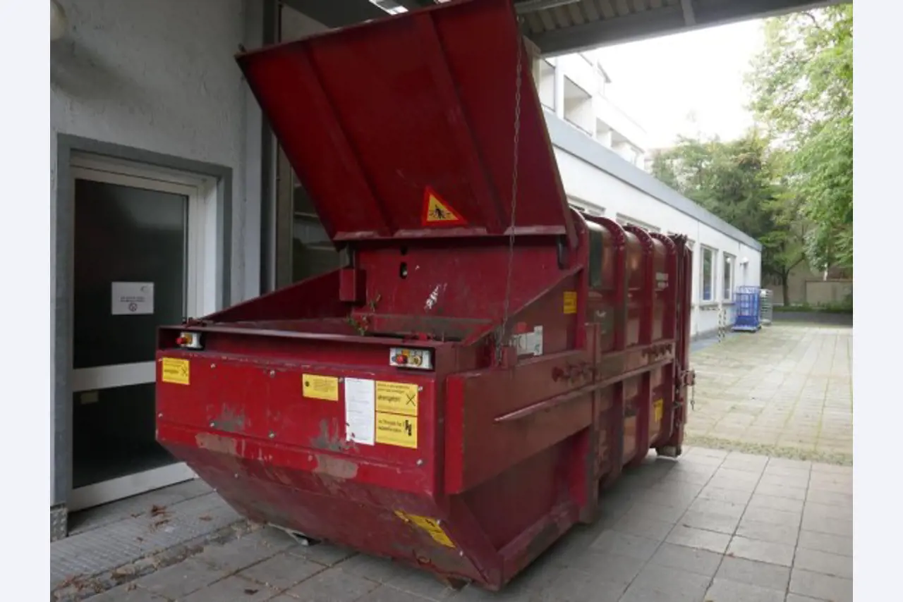 Medical technical devices, equipment and furniture of a hospital-3