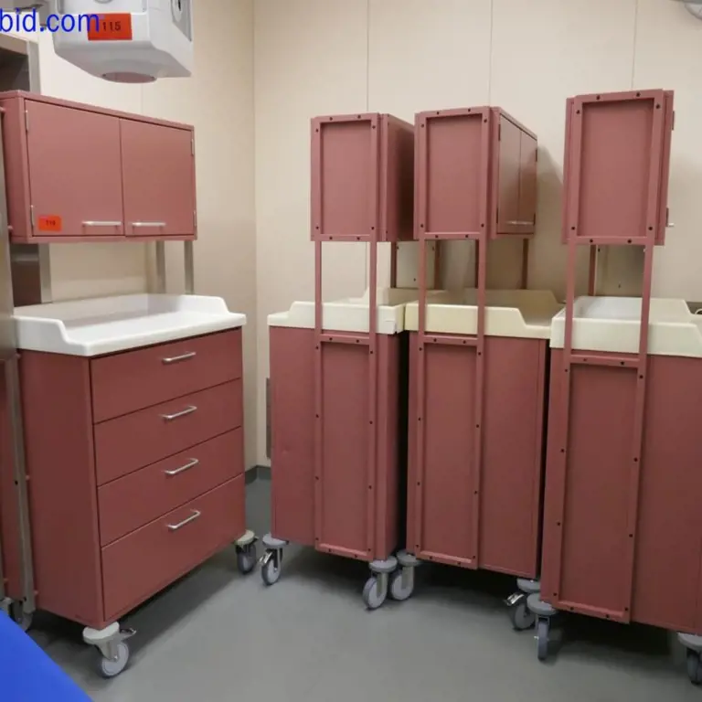 4 Wózek opatrunkowy