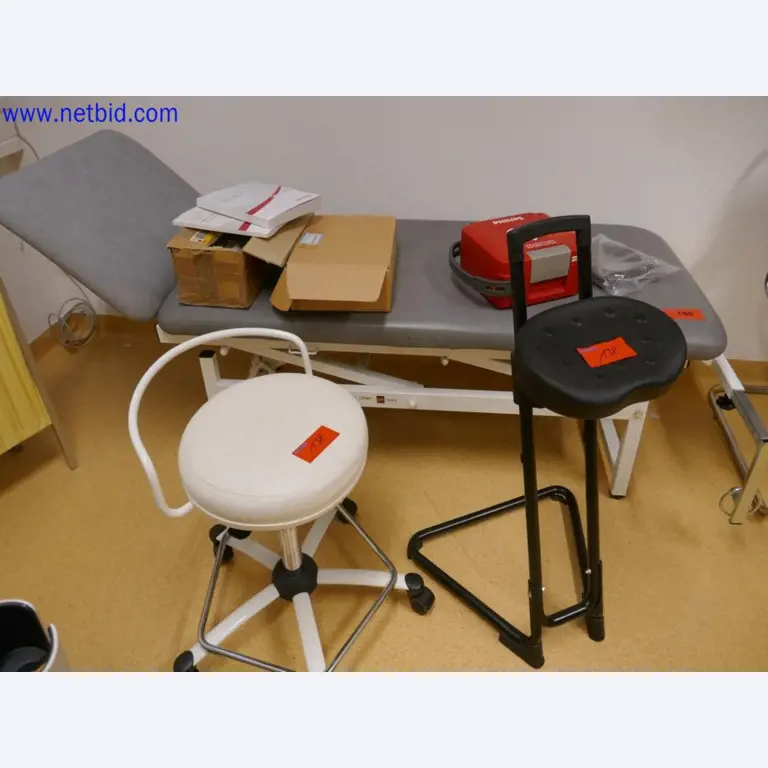 Appareils techniques médicaux, aménagement et mobilier d'un hôpital-4