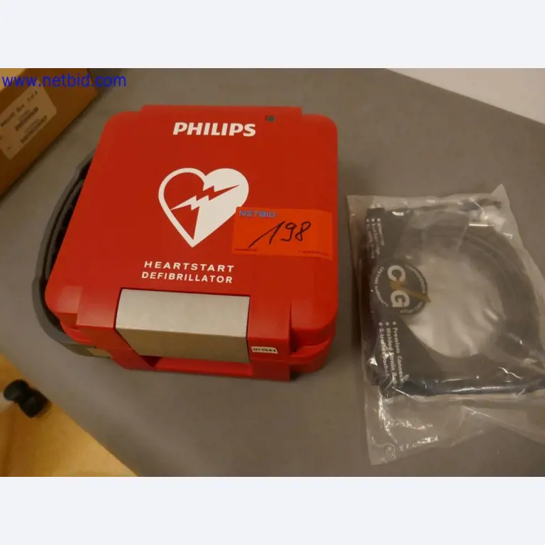 Appareils techniques médicaux, aménagement et mobilier d'un hôpital-5