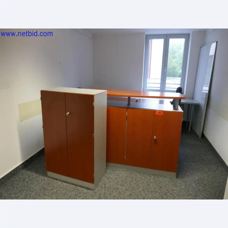 Medische technische apparaten, uitrusting en meubilair van een ziekenhuis-4