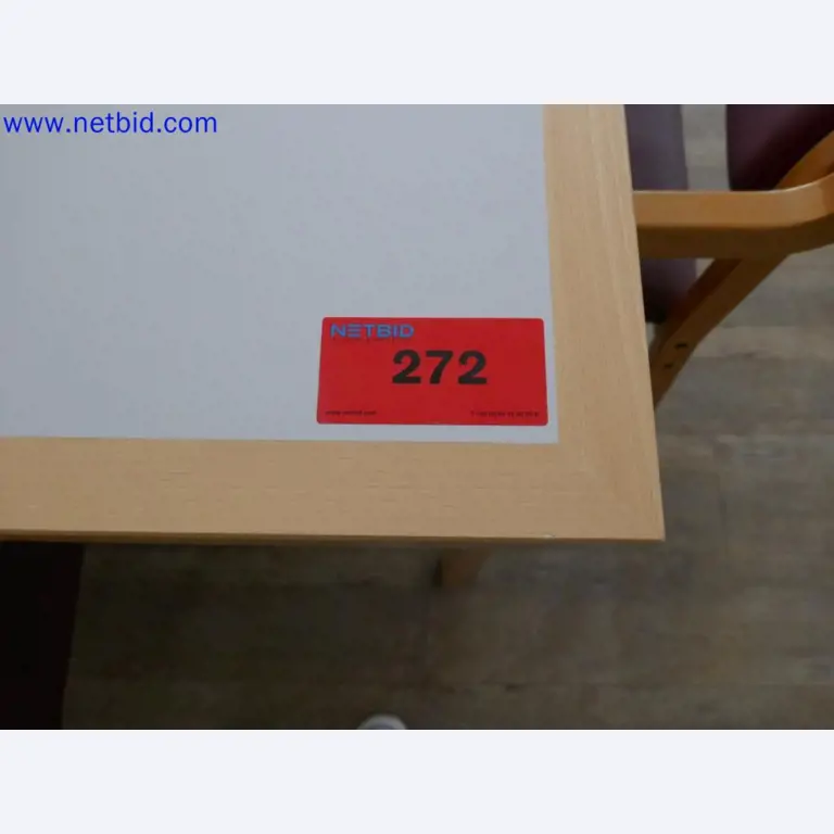 Medyczne urządzenia techniczne, wyposażenie i meble szpitalne-4