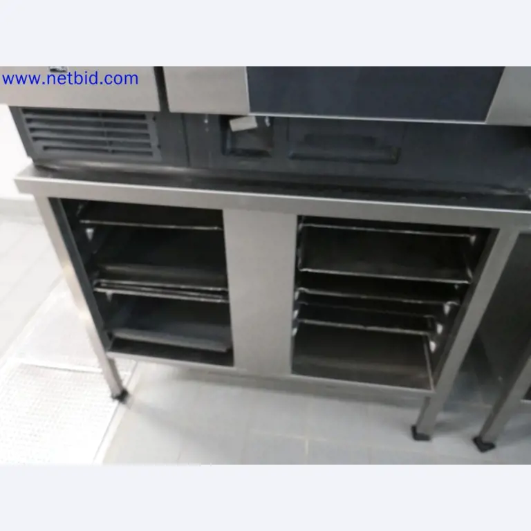 Medyczne urządzenia techniczne, wyposażenie i meble szpitalne-5