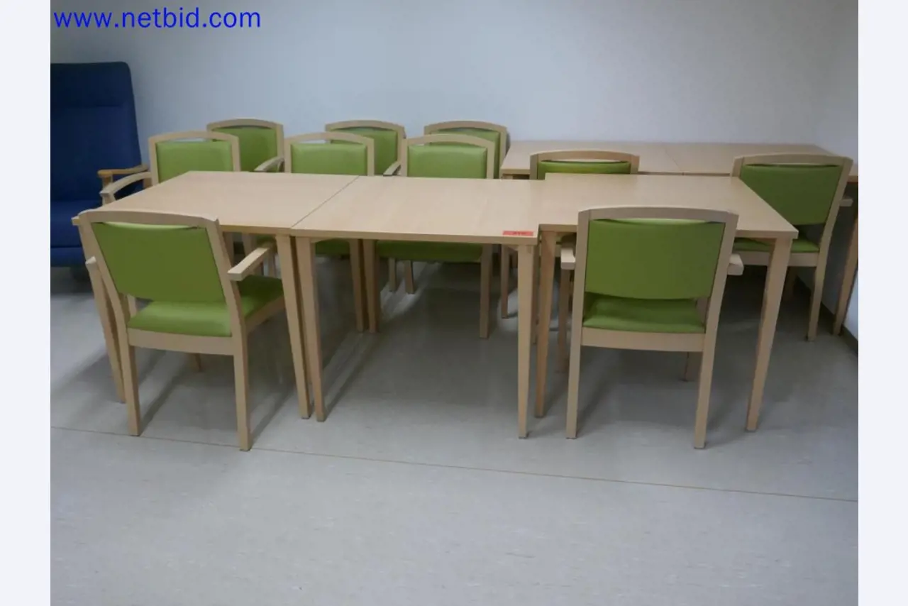 Medyczne urządzenia techniczne, wyposażenie i meble szpitalne-3