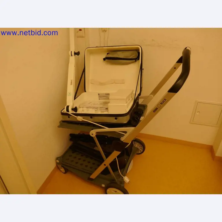 Dispositivos técnicos médicos, equipamento e mobiliário de um hospital-3
