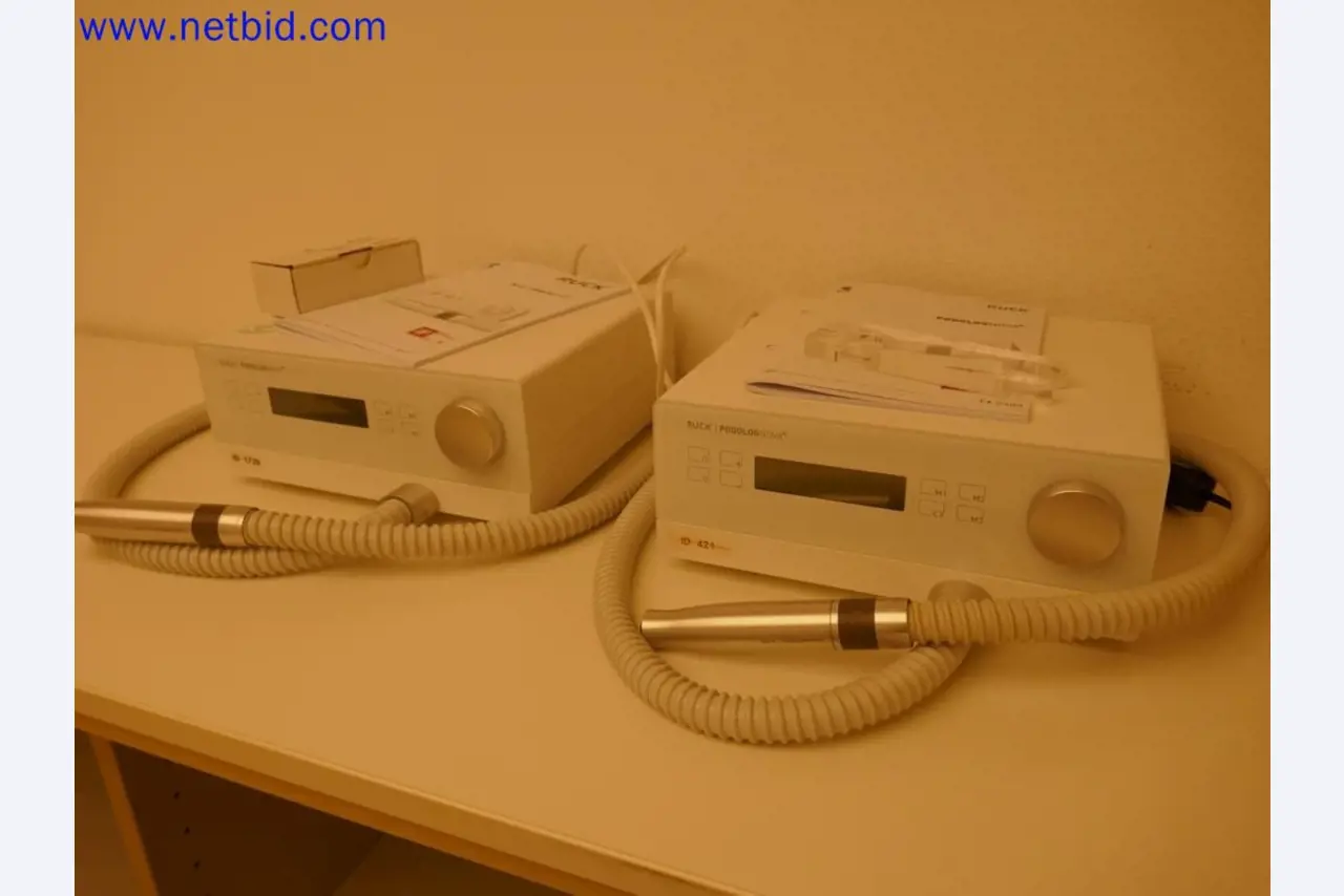 Dispositivos técnicos médicos, equipamento e mobiliário de um hospital-8
