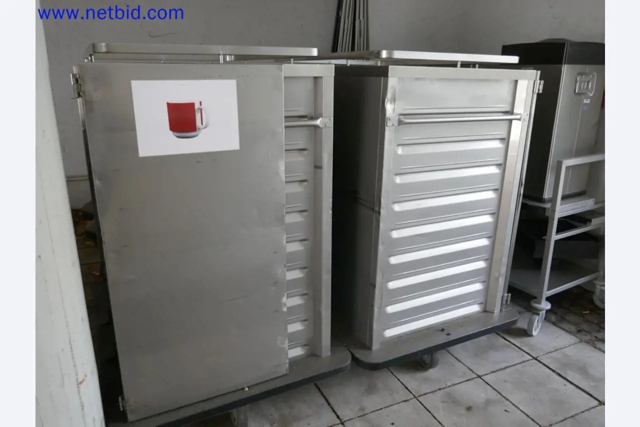 Medyczne urządzenia techniczne, wyposażenie i meble szpitalne-1