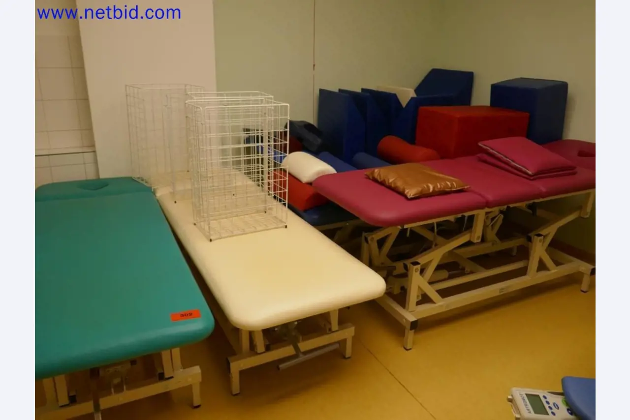 Dispositivos técnicos médicos, equipos y mobiliario de un hospital-2