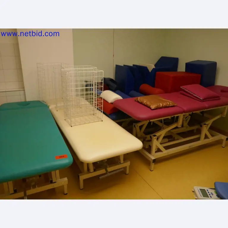 Dispositivos técnicos médicos, equipos y mobiliario de un hospital-2