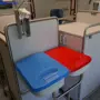 thumbnail-Medizinisch technische Geräte, Einrichtung und Mobiliar eines Krankenhauses-3