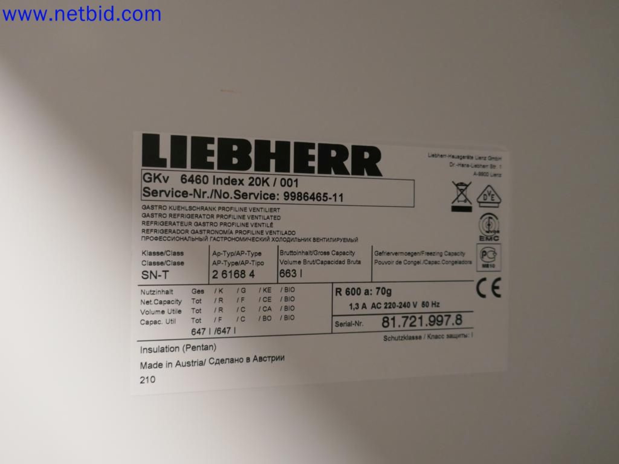 Medyczne urządzenia techniczne, wyposażenie i meble szpitalne-3