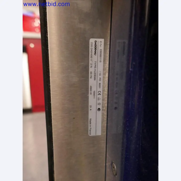 Medyczne urządzenia techniczne, wyposażenie i meble szpitalne-4