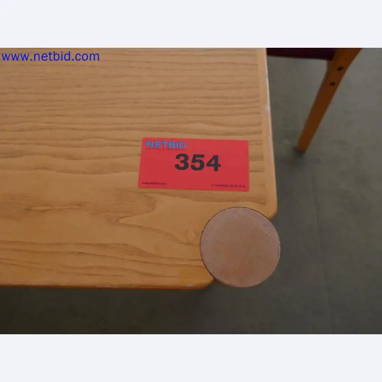 Medyczne urządzenia techniczne, wyposażenie i meble szpitalne-5