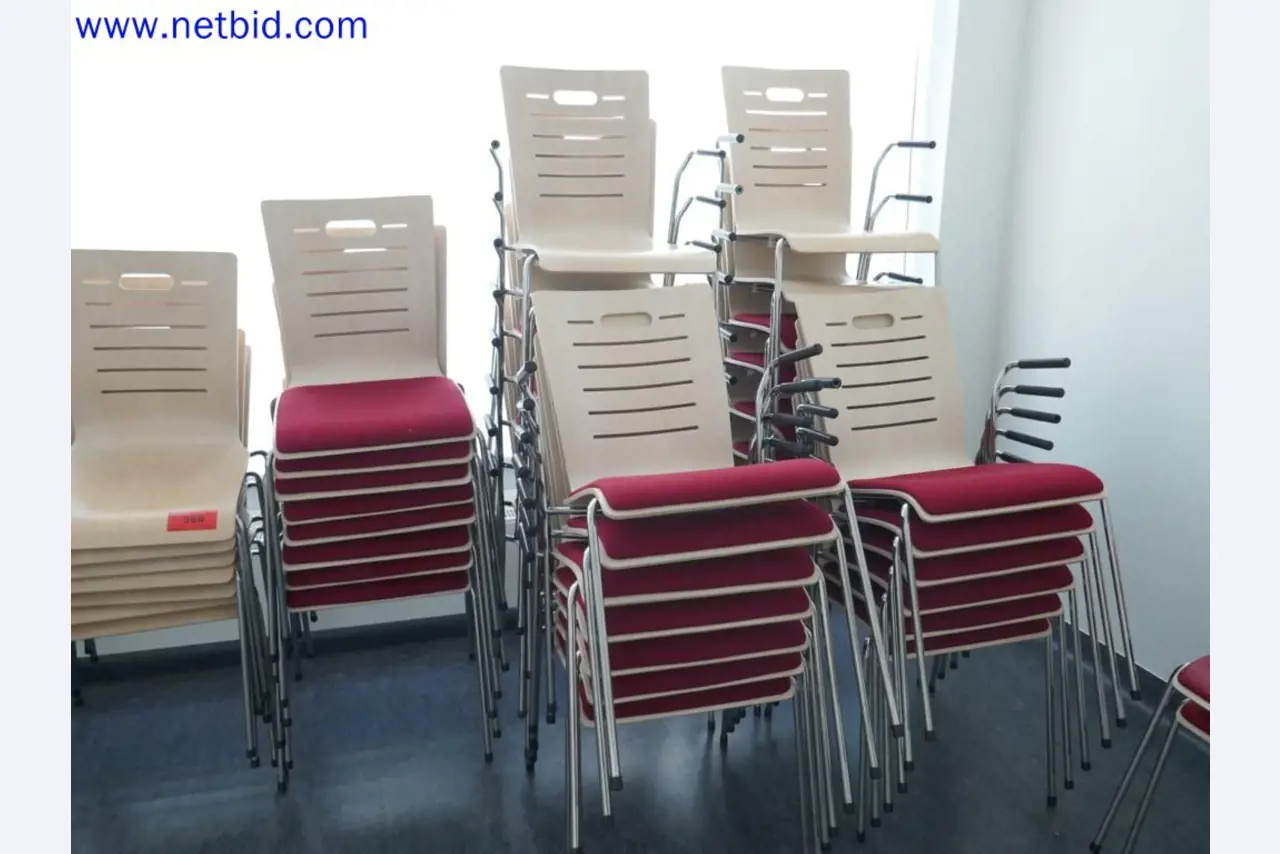 Medyczne urządzenia techniczne, wyposażenie i meble szpitalne-1