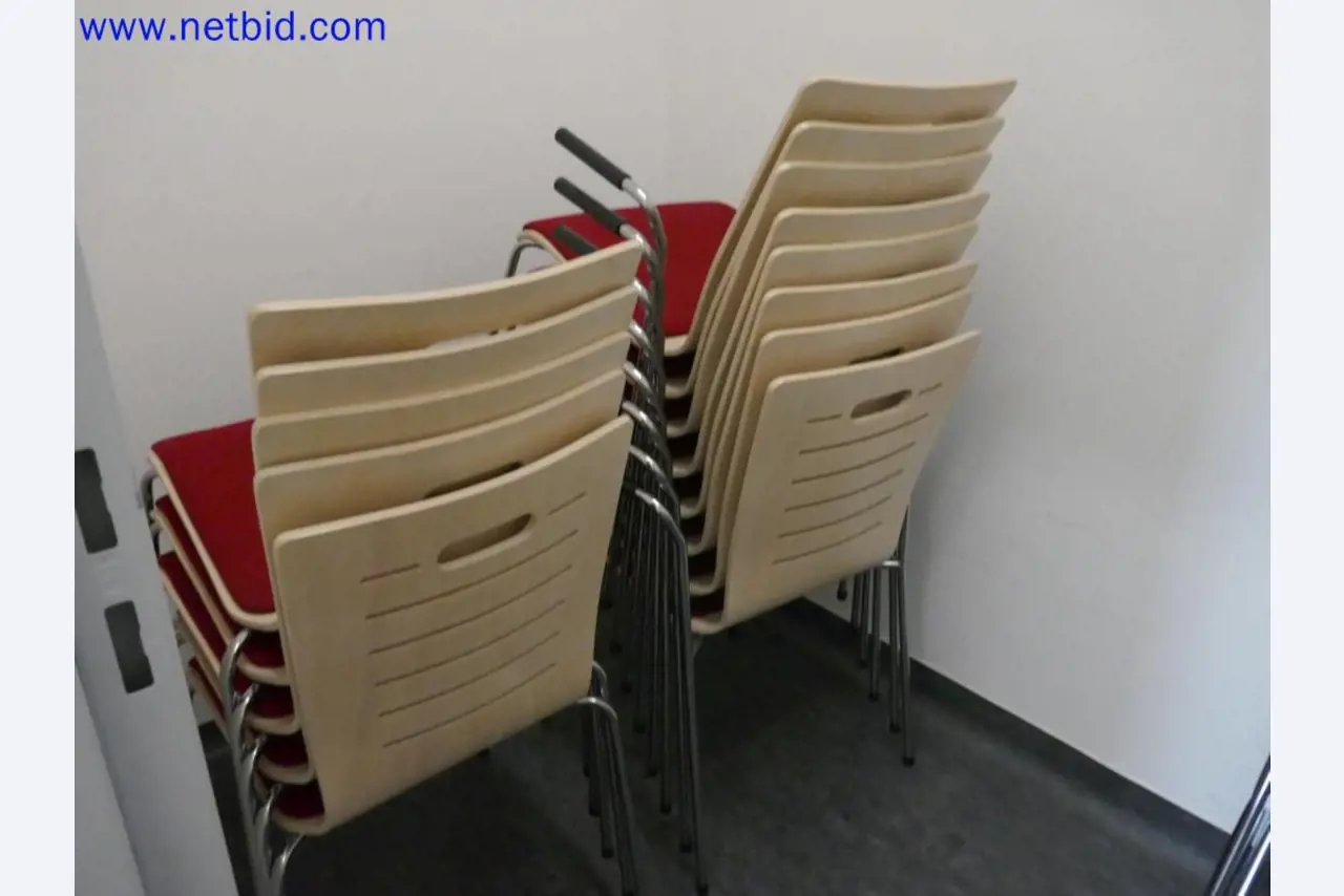 Medyczne urządzenia techniczne, wyposażenie i meble szpitalne-5