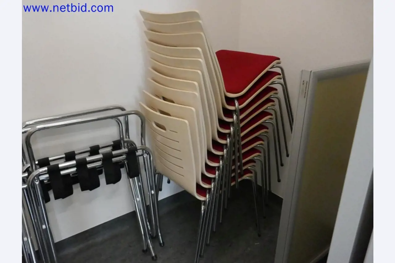 Medyczne urządzenia techniczne, wyposażenie i meble szpitalne-6