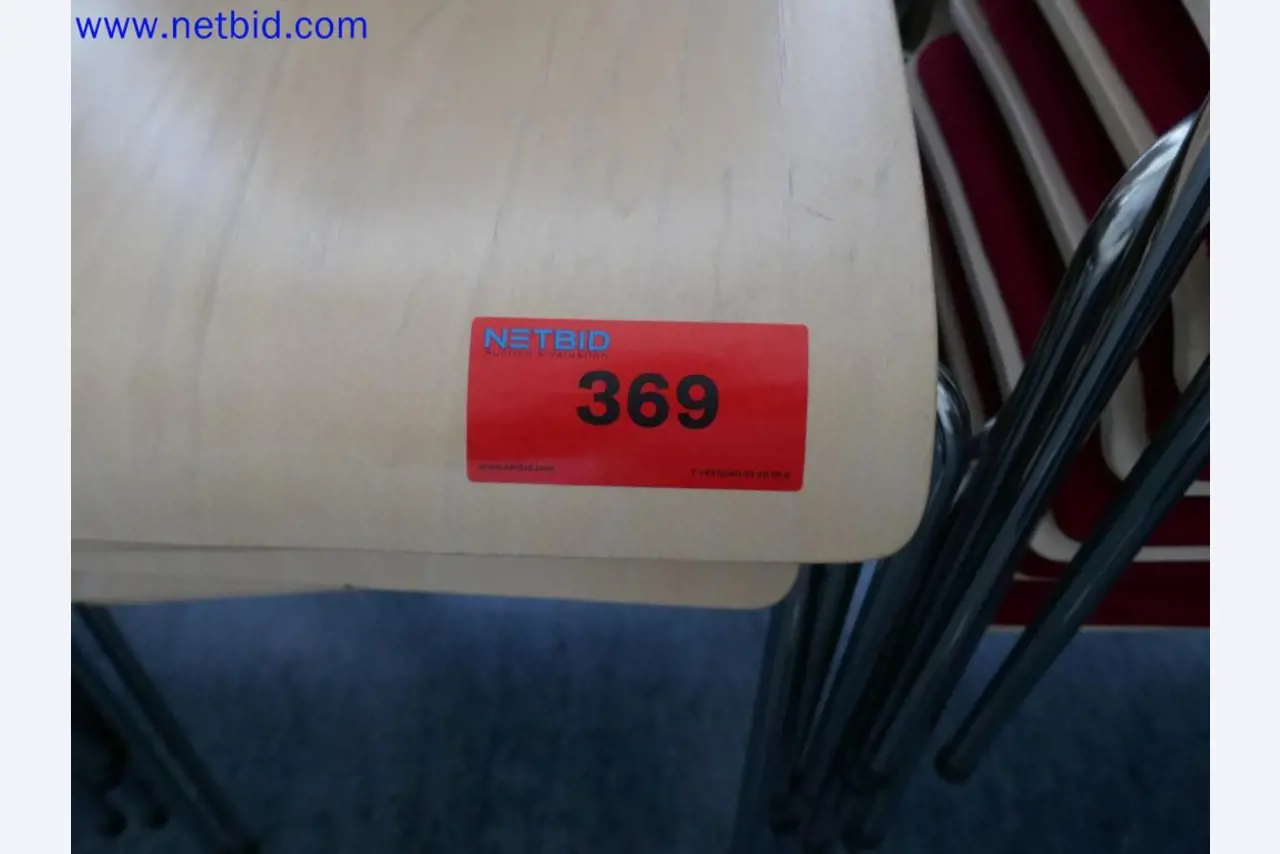 Medyczne urządzenia techniczne, wyposażenie i meble szpitalne-9